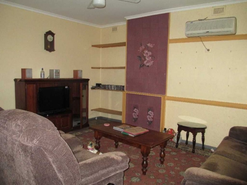 9 Underdown Road, Elizabeth South SA 5112