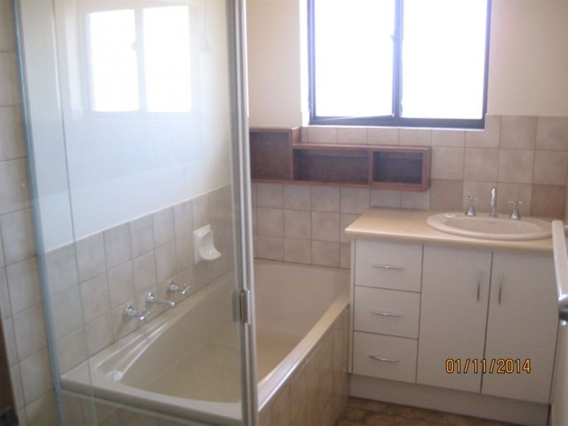 18 Kareda Street, Willaston SA 5118