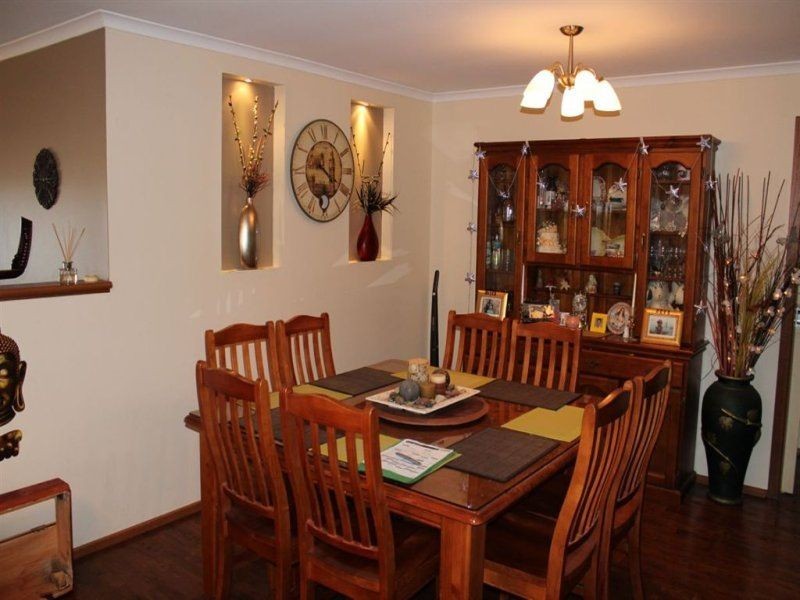 18 Oaklands Circuit, Hewett SA 5118