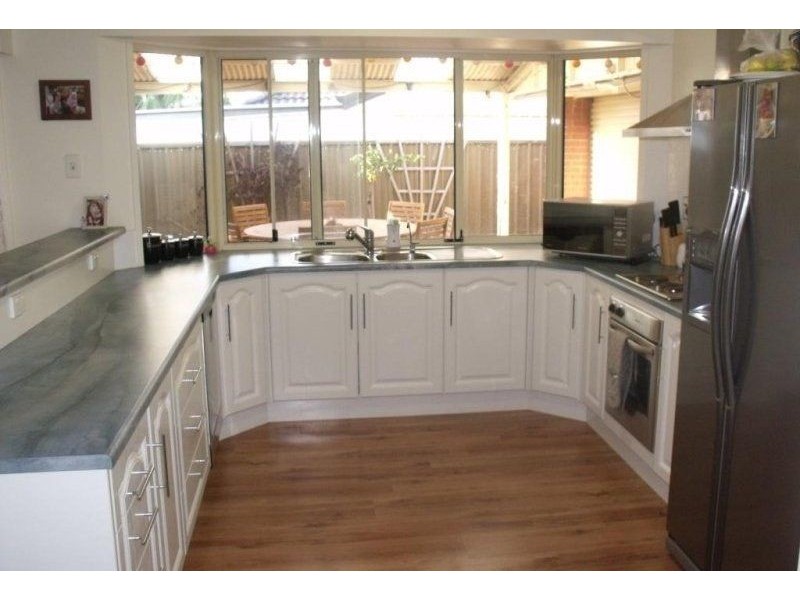 15 Dawn Close, Andrews Farm SA 5114