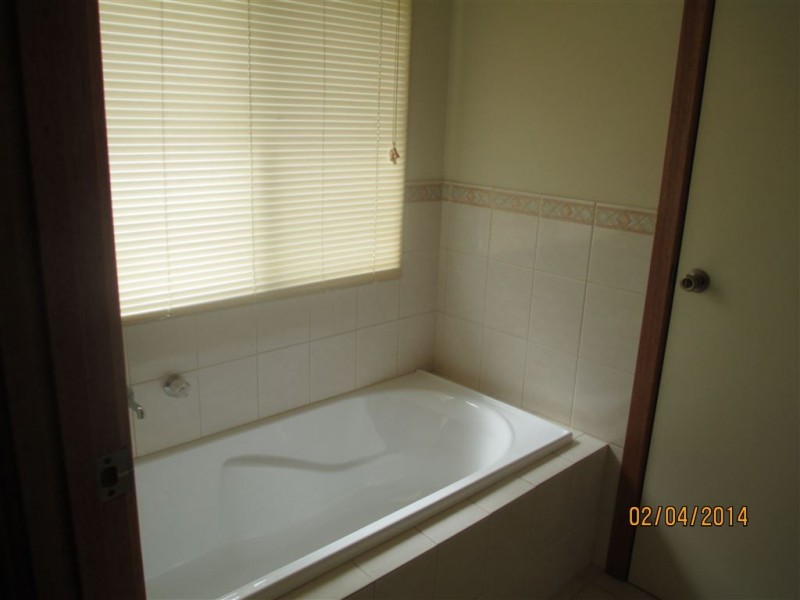 3 Creedon Close, Evanston Park SA 5116