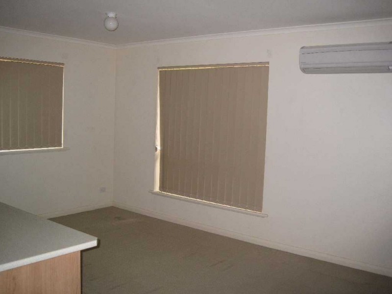 10/6-8 Farrow Road, Evanston SA 5116