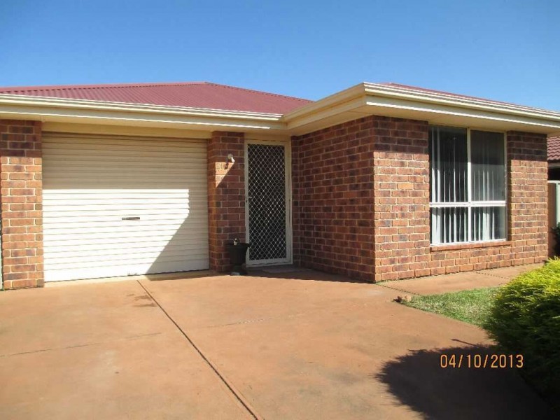 43 Gleeson Grove, Evanston Park SA 5116