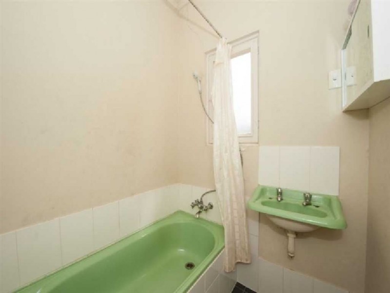 13 Hawk Street, Elizabeth Park SA 5113