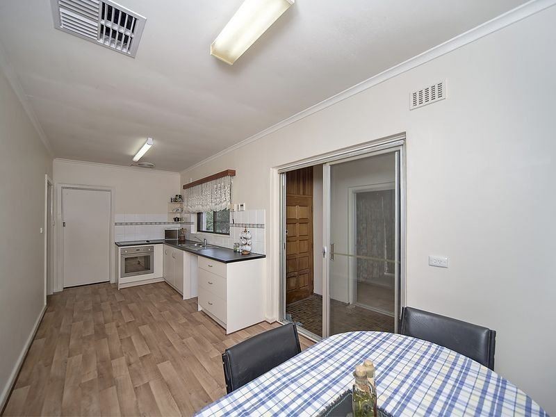 30 Meadow Road, Kalbeeba SA 5118