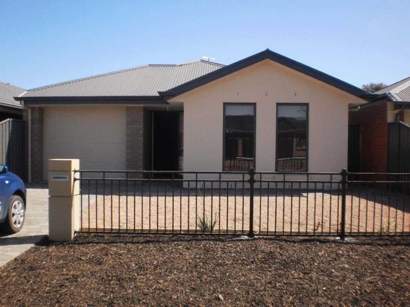 35 Semillon Crescent, Andrews Farm SA 5114