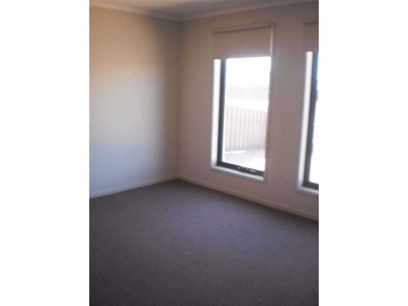 35 Semillon Crescent, Andrews Farm SA 5114