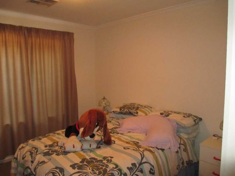 16E Britha Avenue, Evanston SA 5116