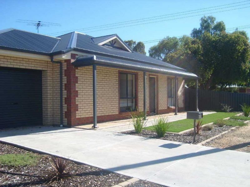 10C Ayling street, Willaston SA 5118