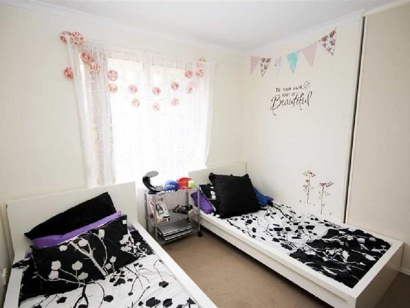 15 Lumsden Court, Evanston Park SA 5116