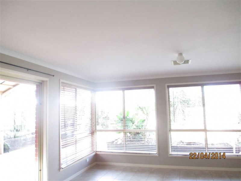 41 Trinity Drive, Evanston Park SA 5116