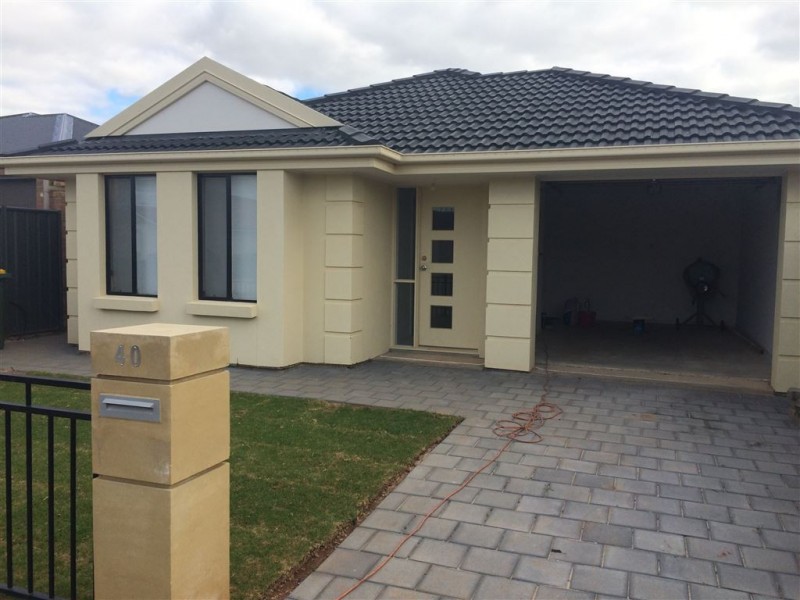 40 Riesling Crescent, Andrews Farm SA 5114