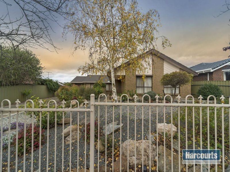 2 Charles Fry Court, Williamstown SA 5351