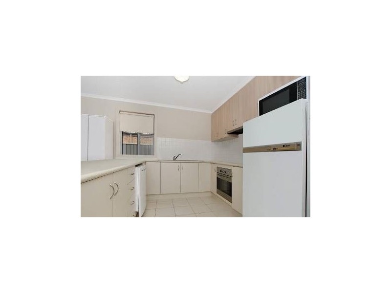 90 Lakeside Drive, Andrews Farm SA 5114