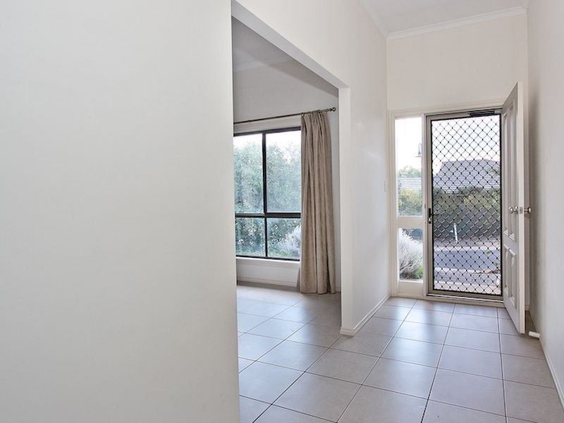27 Rosella Circuit, Hewett SA 5118