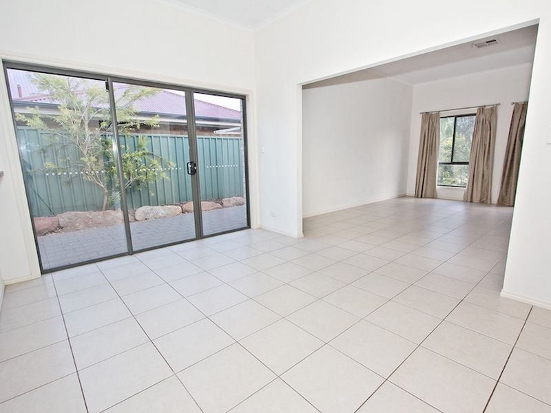 27 Rosella Circuit, Hewett SA 5118