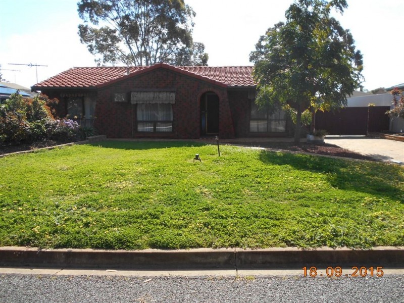 8 McDonnell Terrace, Evanston Gardens SA 5116