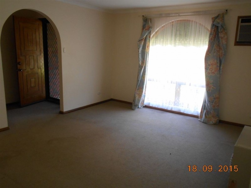 8 McDonnell Terrace, Evanston Gardens SA 5116