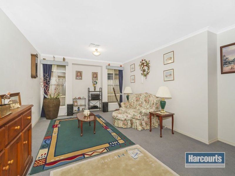 31 Toner Crescent, Evanston Park SA 5116