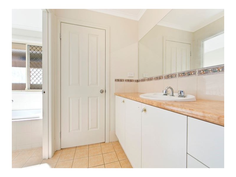 28B Rossiter Drive, Evanston Park SA 5116