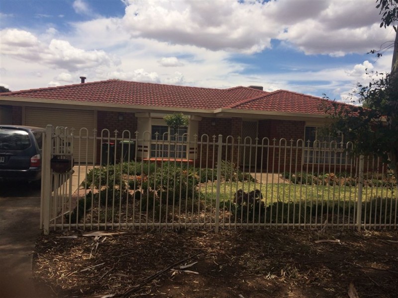 18 Queen Street, Willaston SA 5118