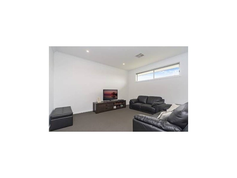 23 Treleaven Way, Gawler East SA 5118