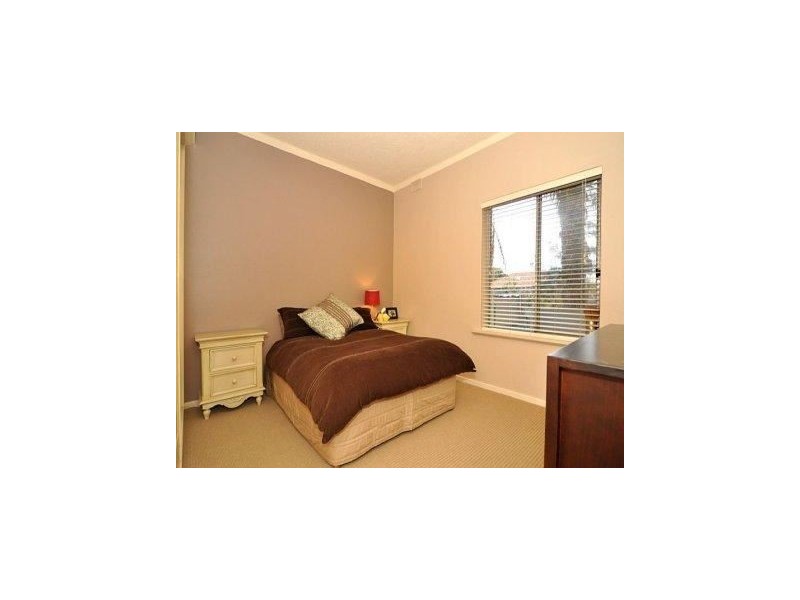 2/30 Chatham Road, Keswick SA 5035