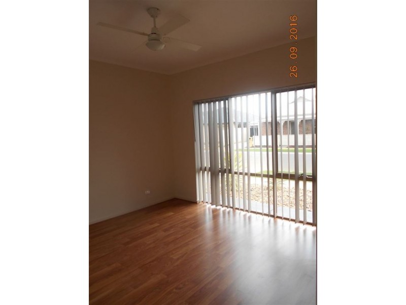 6 Pearce Road, Evanston Gardens SA 5116