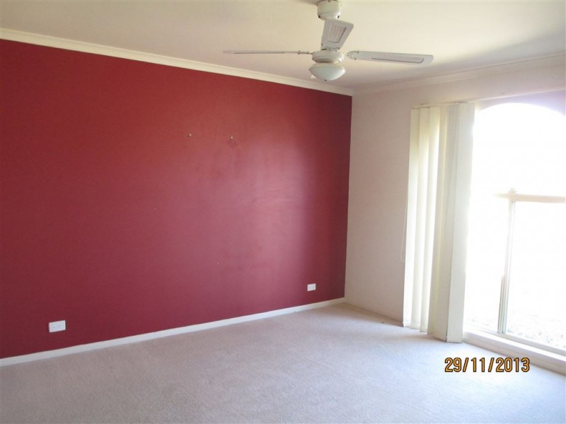 36 Gleeson Grove, Evanston Park SA 5116