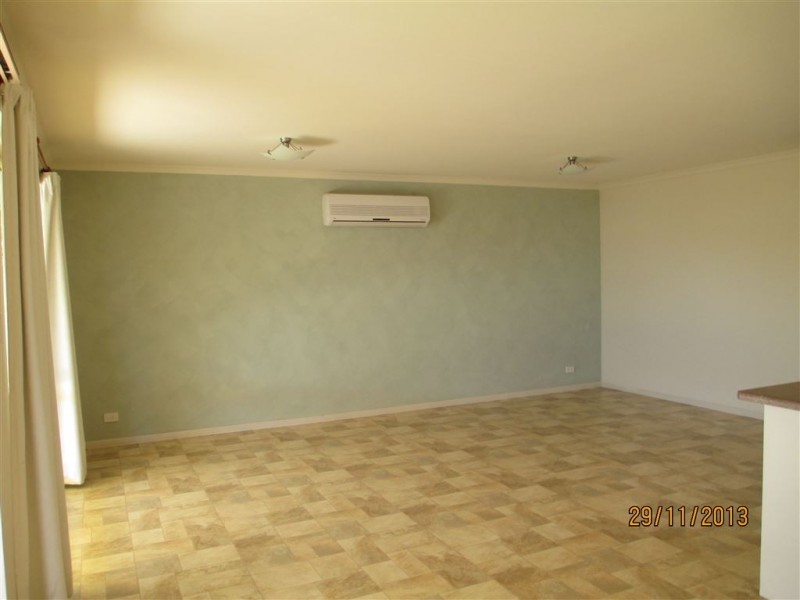 36 Gleeson Grove, Evanston Park SA 5116