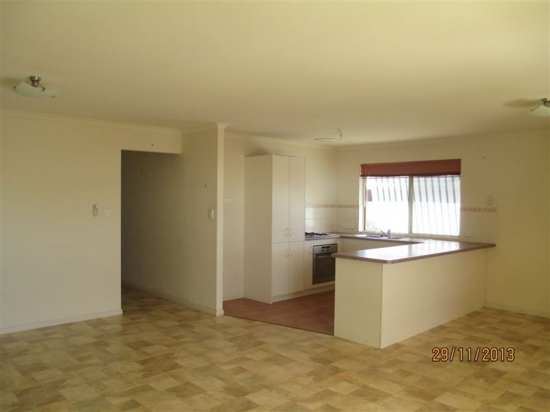 36 Gleeson Grove, Evanston Park SA 5116