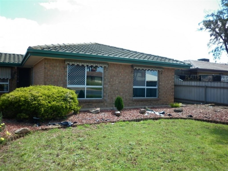 10 President Avenue, Andrews Farm SA 5114