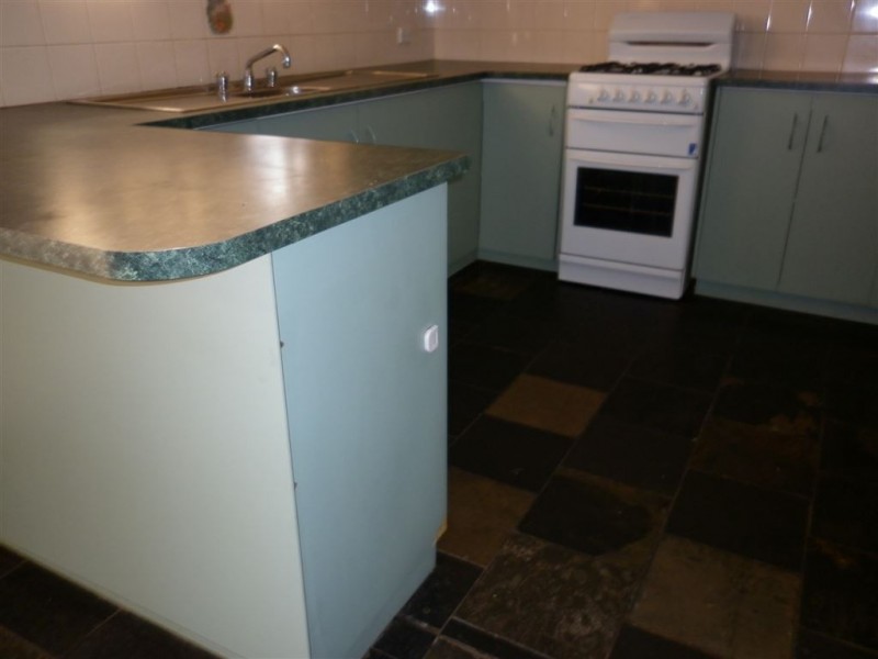 10 President Avenue, Andrews Farm SA 5114