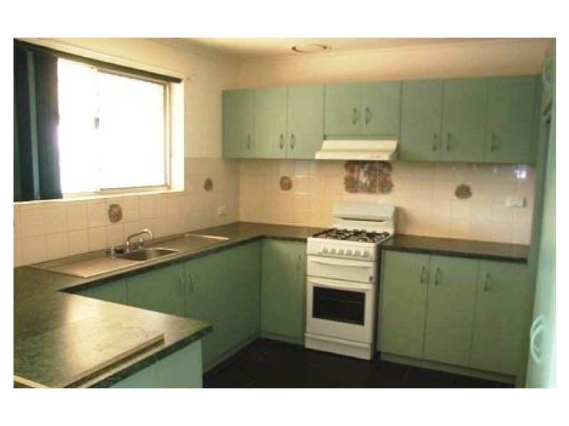 10 President Avenue, Andrews Farm SA 5114