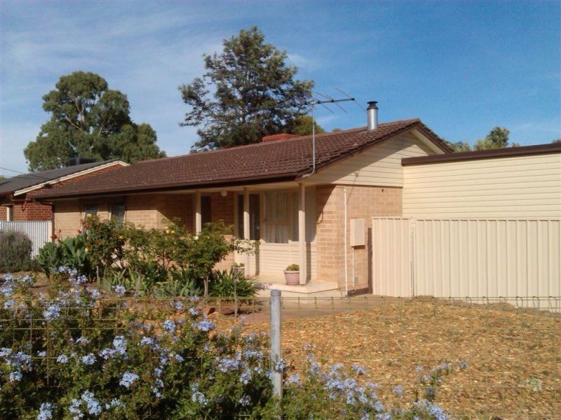 16 Willison Road, Evanston SA 5116