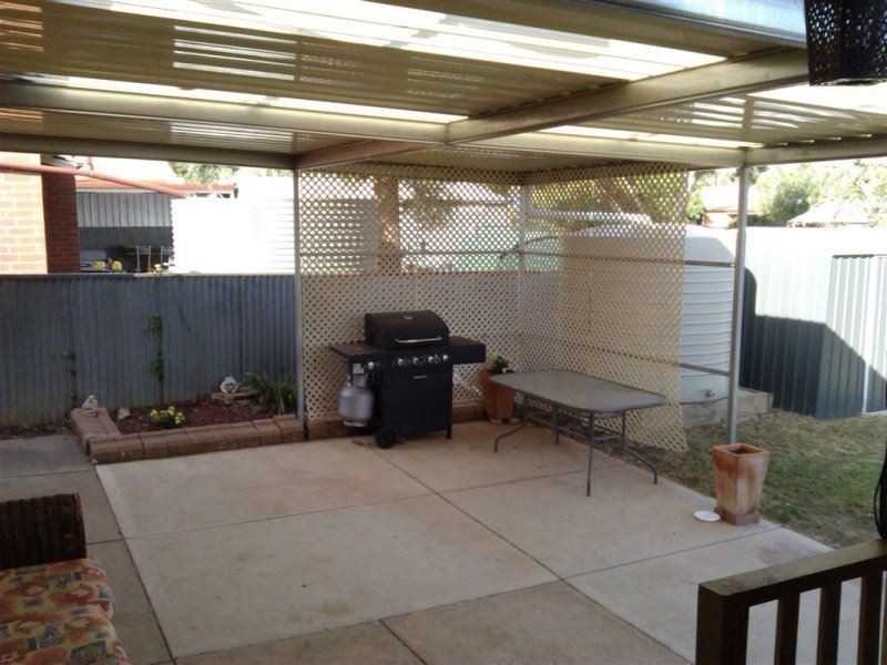 16 Willison Road, Evanston SA 5116