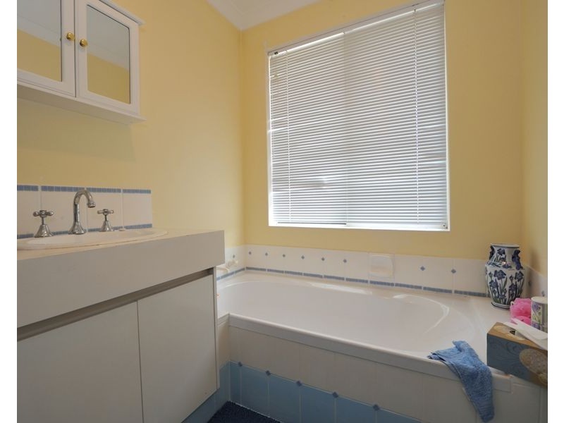 5 Mauritius Court, Waikiki WA 6169