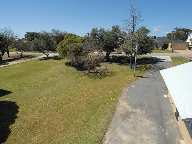 19 Churchill Avenue, Shoalwater WA 6169