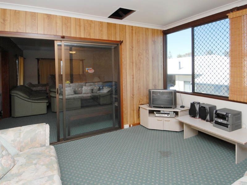 19 Churchill Avenue, Shoalwater WA 6169