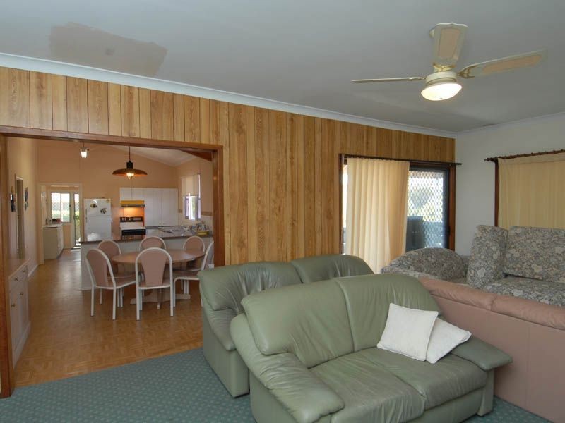 19 Churchill Avenue, Shoalwater WA 6169