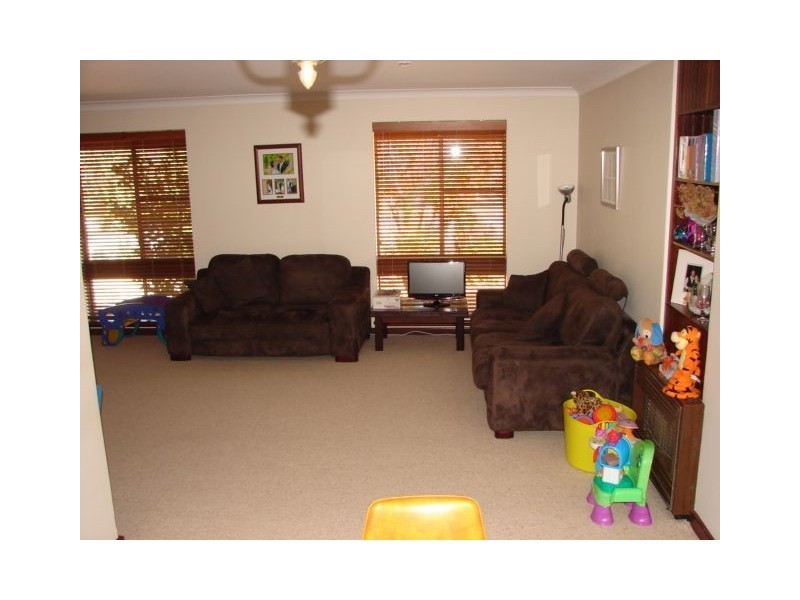 8 Bean Road, Bruce Rock WA 6418