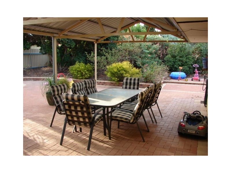 8 Bean Road, Bruce Rock WA 6418