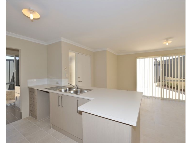 6/49 Mallard Way, Baldivis WA 6171