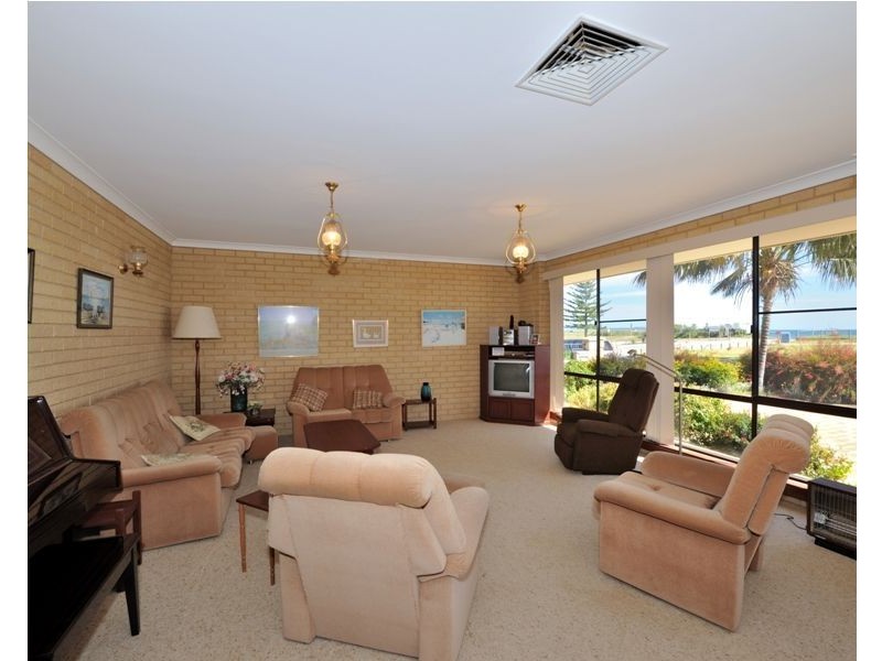 57 Esplanade, Rockingham WA 6168