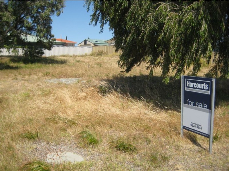 30 Carlisle Street, Shoalwater WA 6169