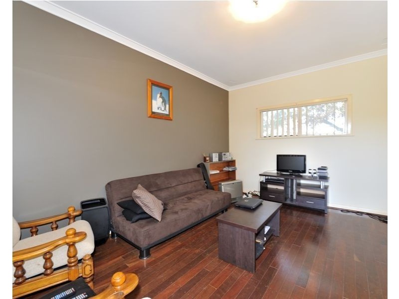 32 Liverpool Street, Shoalwater WA 6169