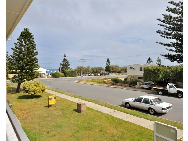 1/154 Arcadia Drive, Shoalwater WA 6169