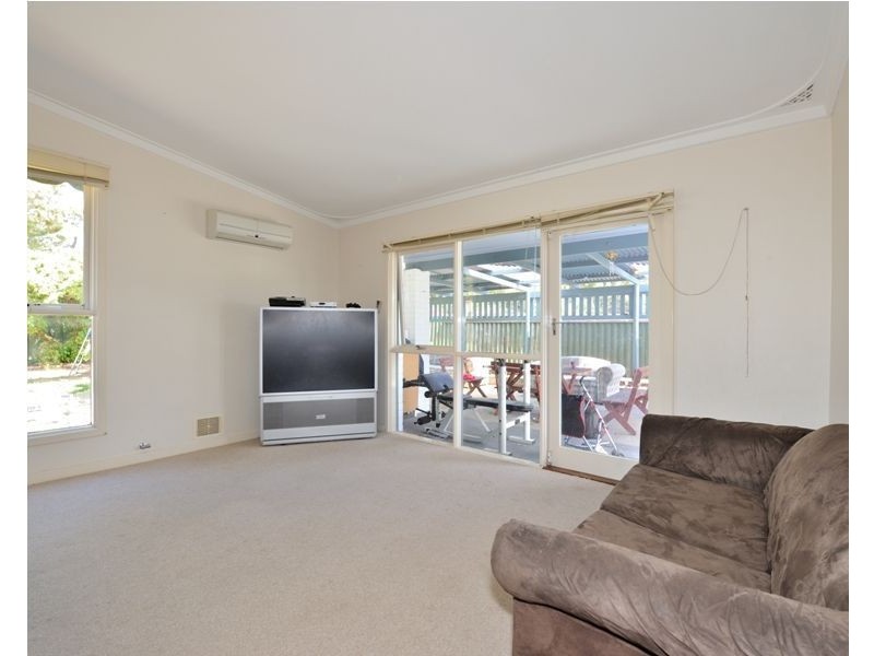 15 Delphinus Place, Rockingham WA 6168