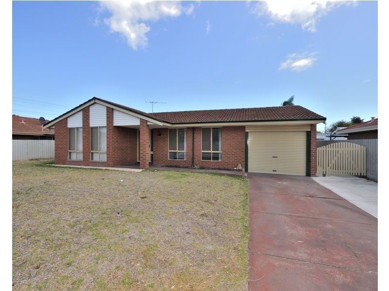 11 Tobin Way, Cooloongup WA 6168