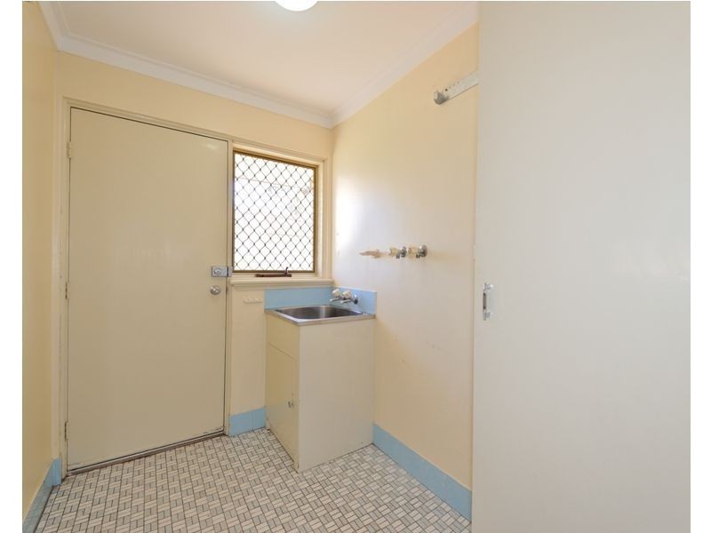 11 Tobin Way, Cooloongup WA 6168